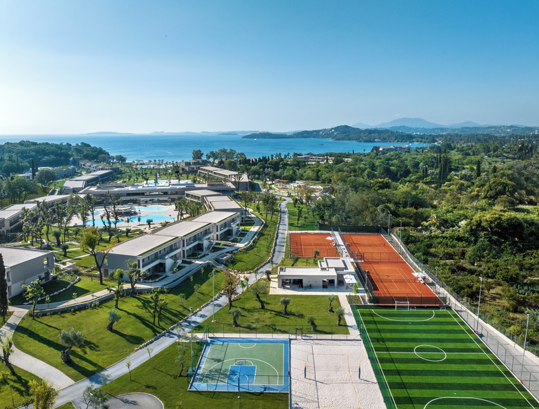 Tiara Holidays - Ikos Odisia - sportski tereni